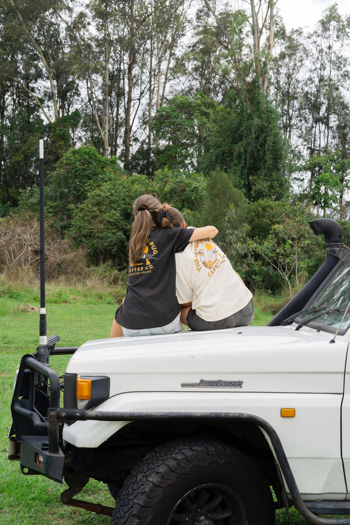 Oversize Box Tee Wave Girl Print